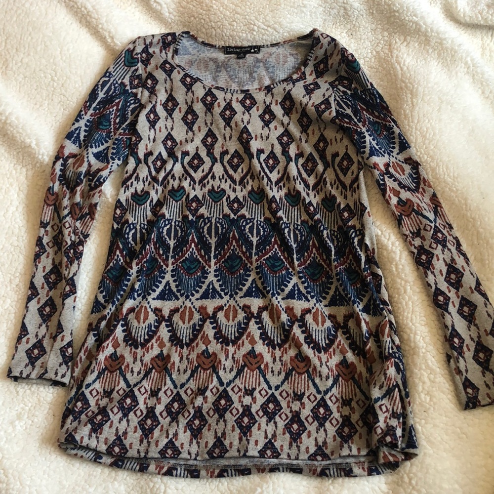 long sleeve patterned sweater